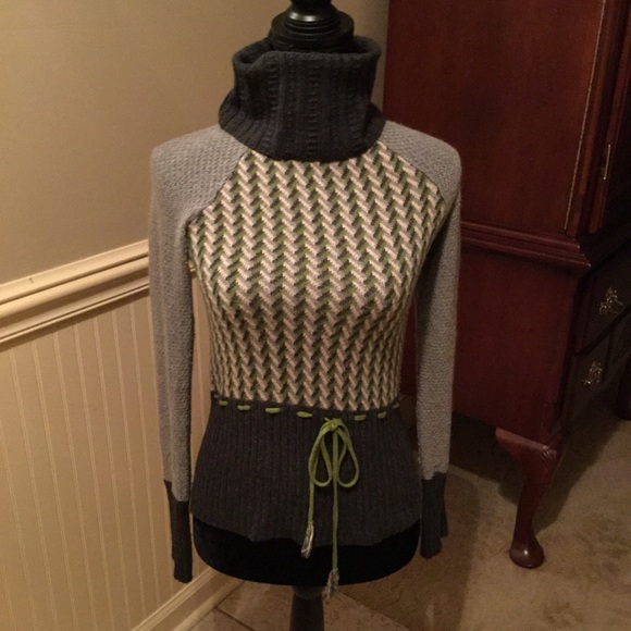 Anthropology Sparrow Cowl Neck Sweater Size XS - Picture 5 of 7